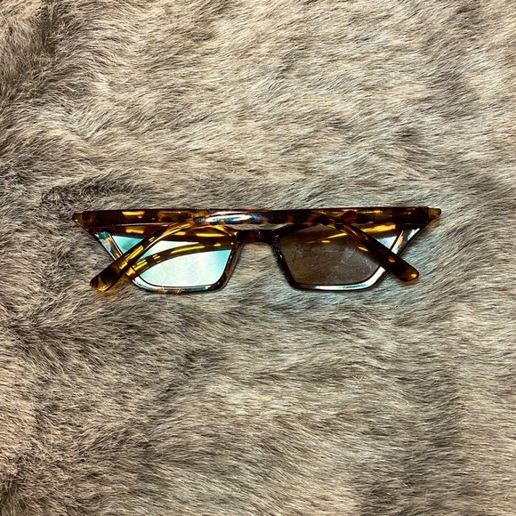 π€π Leopard Cat Eye Sunglasses in Brown ππ€ EUC - Picture 8 of 14